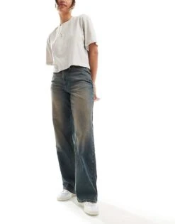 Reclaimed Vintage 00's Baggy Wide Jean In Washed Blue For Women -Closet Theory Her 205770395 1 washedblue 1