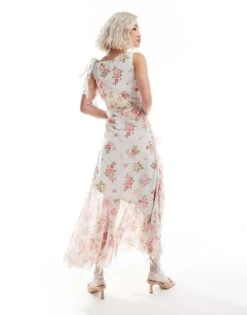 Reclaimed Vintage Limited Edition Floral Print Corsage Dress With Lace Detail For Women -Closet Theory Her 206149777 4