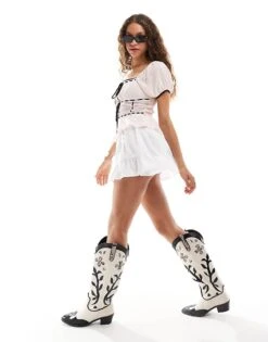 Closet Theory Her 5 Closet Theory Her -Closet Theory Her 206185283 2