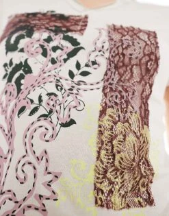 Reclaimed Vintage Notch Neck Top With Applique In Ecru For Women -Closet Theory Her 206185639 3