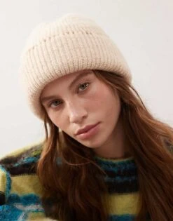 Reclaimed Vintage Beanie With Stitch Detail In Beige For Women -Closet Theory Her 206676435 1 beige 1