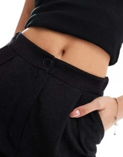 Reclaimed Vintage Mensy Wide Leg Trouser In Linen Look For Women Black -Closet Theory Her 206716962 3