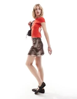 Reclaimed Vintage Top With Open Back In Red Texture For Women -Closet Theory Her 206748589 4