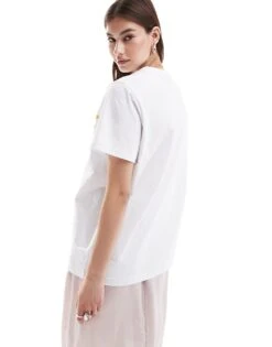 Reclaimed Vintage Oversized T-shirt With Dinner Date Print In White For Women -Closet Theory Her 206845871 3