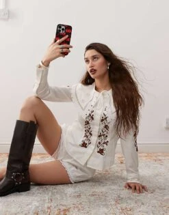 Reclaimed Vintage Fitted Collar Shirt With Western Embroidery Detail For Women White -Closet Theory Her 207019923 1 white 1