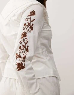 Reclaimed Vintage Fitted Collar Shirt With Western Embroidery Detail For Women White -Closet Theory Her 207019923 2