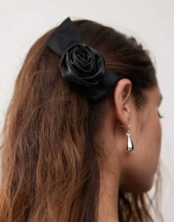 Reclaimed Vintage Corsage Clip 2 Pack In Black And Red For Women Multi -Closet Theory Her 207093299 3