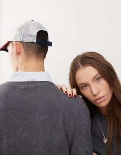 Reclaimed Vintage Unisex Oversized Skater Long Sleeve T-shirt In Washed Charcoal For Unisex -Closet Theory Her 207404819 4