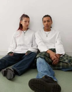 Reclaimed Vintage Unisex Oversized Skater Long Sleeve T-shirt In White For Unisex -Closet Theory Her 207404839 4