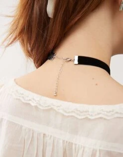 Reclaimed Vintage Choker Necklace In Black Velvet With Heart For Women Silver -Closet Theory Her 207438290 3