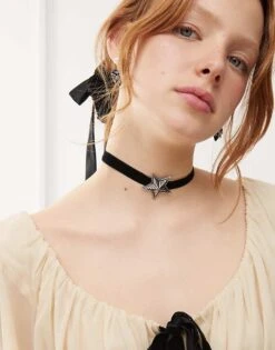 Reclaimed Vintage Unisex Star Pendant On Black Velvet For Unisex Silver -Closet Theory Her 207438391 1 silver 1