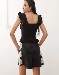 Reclaimed Vintage Western Cowgirl Prairie Top In Black Broderie For Women -Closet Theory Her 207443084 4