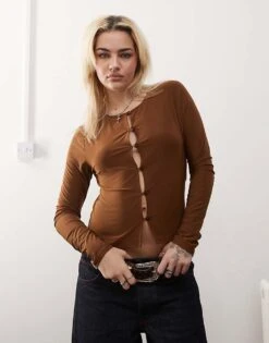 Reclaimed Vintage Button Down Top In Bronze For Women -Closet Theory Her 207564913 1 bronze 1