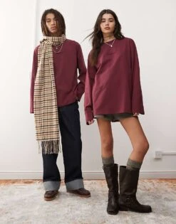 Reclaimed Vintage Unisex Oversized Skater Long Sleeve T-shirt In Washed Burgundy For Unisex -Closet Theory Her 207597067 3