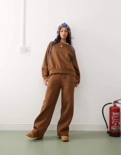 Reclaimed Vintage Balloon Sleeve Raglan Sweat Co-ord In Tobacco Brown For Women -Closet Theory Her 207599214 4