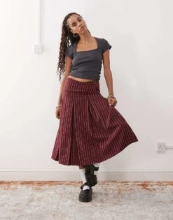 Reclaimed Vintage Square Neck Fitted T-shirt In Black For Women -Closet Theory Her 207603564 2