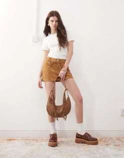 Reclaimed Vintage Slim Fit Baby T-shirt In White For Women