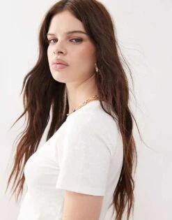 Reclaimed Vintage Slim Fit Baby T-shirt In White For Women -Closet Theory Her 207603584 4