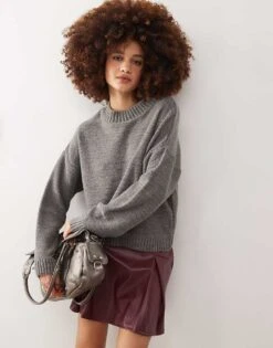 Reclaimed Vintage Crew Neck Jumper In Grey For Women -Closet Theory Her 207614653 1 grey 1