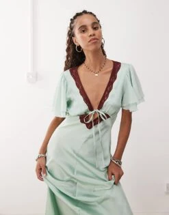 Reclaimed Vintage Maxi Tea Dress With Keyhole And Contrast Lace In Mint Green For Women -Closet Theory Her 207615812 4