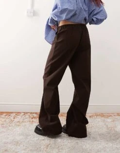 Closet Theory Her 34 Closet Theory Her -Closet Theory Her 207651874 2