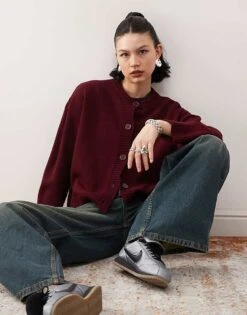 Reclaimed Vintage Boxy Cardigan Burgundy For Women -Closet Theory Her 207662947 1 burgundy 1