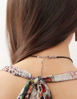 Reclaimed Vintage Necklace With Heart Pendant In Silver For Women -Closet Theory Her 207823232 3