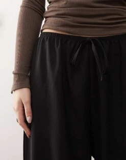 Reclaimed Vintage Pull On Satin Trousers In Black For Women -Closet Theory Her 207881718 3