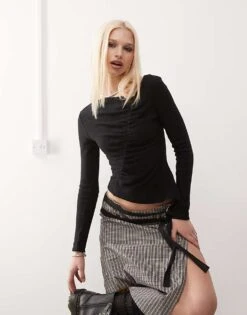 Reclaimed Vintage Super Soft Asym Top With Ruching In Black For Women -Closet Theory Her 207899610 1 black 1