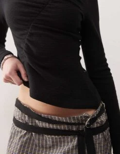 Reclaimed Vintage Super Soft Asym Top With Ruching In Black For Women -Closet Theory Her 207899610 2