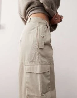 Reclaimed Vintage Baggy Cargo Trouser With Pocket Details In Beige For Women -Closet Theory Her 207952214 5