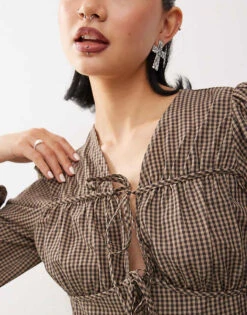 Reclaimed Vintage Mini Smock Dress With Tie Front In Brown Check For Women -Closet Theory Her 208035030 4