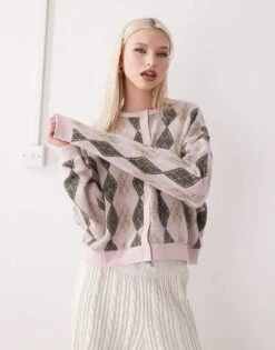 Reclaimed Vintage Boxy Cardigan In Argyle Print For Women Pink -Closet Theory Her 208137473 3