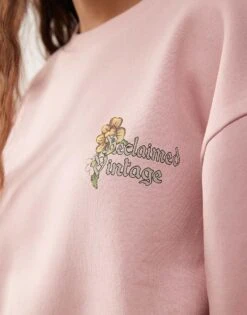 Reclaimed Vintage Sweatshirt With Gothic Floral Print In Pink For Women -Closet Theory Her 208170709 4