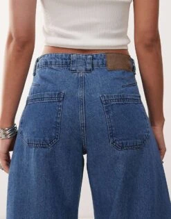 Reclaimed Vintage Barrel Leg Denim Jean In Mid Blue Wash For Women -Closet Theory Her 208231304 4