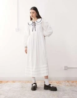 Reclaimed Vintage Frill Collar Midi Smock Dress In White Poplin For Women 11 Reclaimed Vintage Frill Collar Midi Smock Dress In White Poplin For Women -Closet Theory Her 208234836 1 white 1