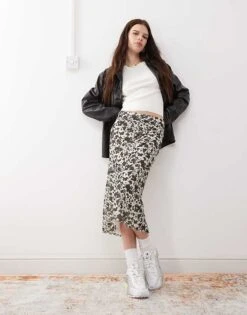 Reclaimed Vintage Slinky Midi Skirt In Mini Cow Print For Women -Closet Theory Her 208239054 5