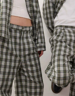Reclaimed Vintage Unisex Wide Leg Trouser Co-ord In Green Check For Unisex -Closet Theory Her 208244478 4