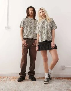 Reclaimed Vintage Unisex Boxy Tee In Camo Print For Unisex -Closet Theory Her 208284904 1 camo 1