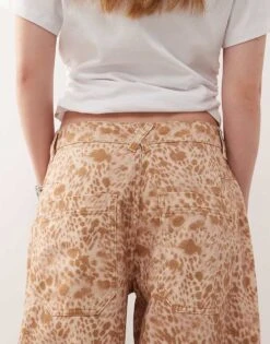 Reclaimed Vintage Barrel Leg Jeans In Leopard Print For Women -Closet Theory Her 208337849 4