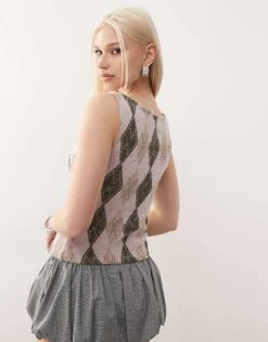 Reclaimed Vintage Button Through Vest In Argyle Print For Women Pink -Closet Theory Her 208366937 4